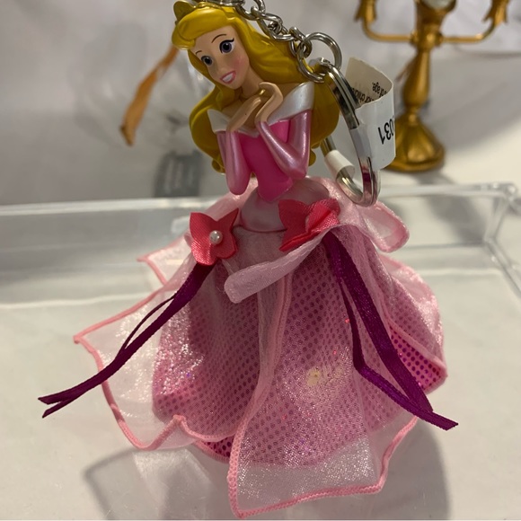 Disney Princesses Keychains original/new (price for one) - Picture 9 of 14